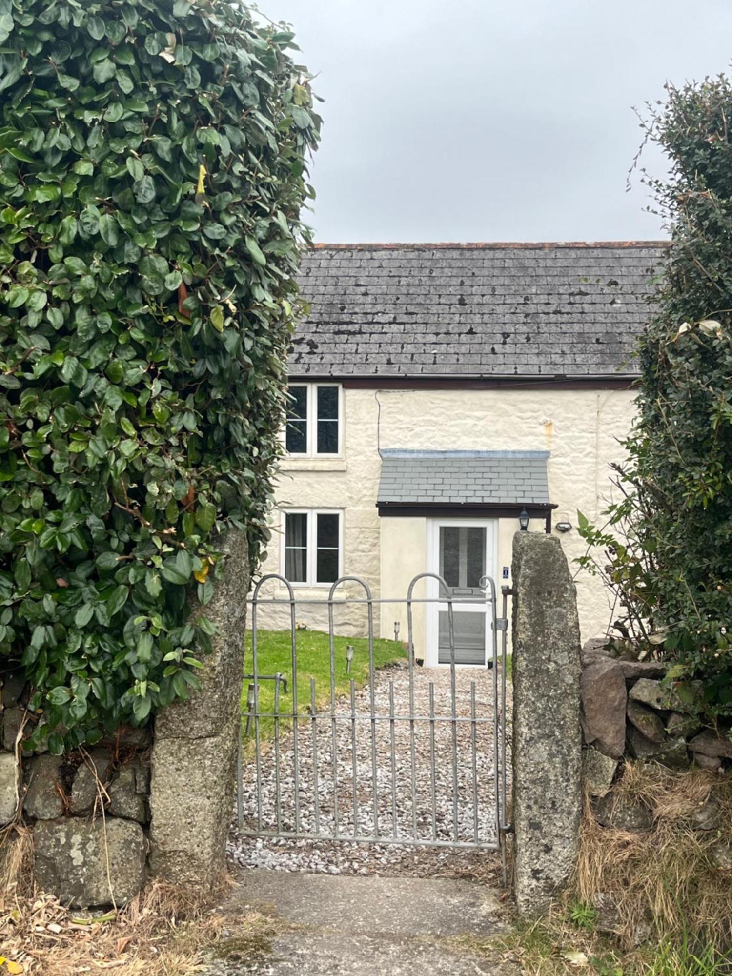 1 Carnebone Cottages Porkellis Dış mekan fotoğraf